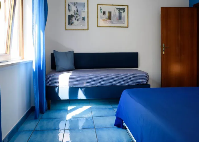- Louise Apartman Sorrento