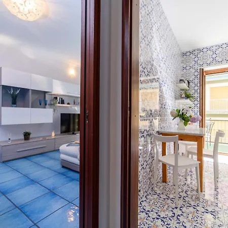 - Louise Apartment *